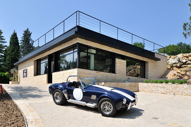 architcte maison moderne voiture